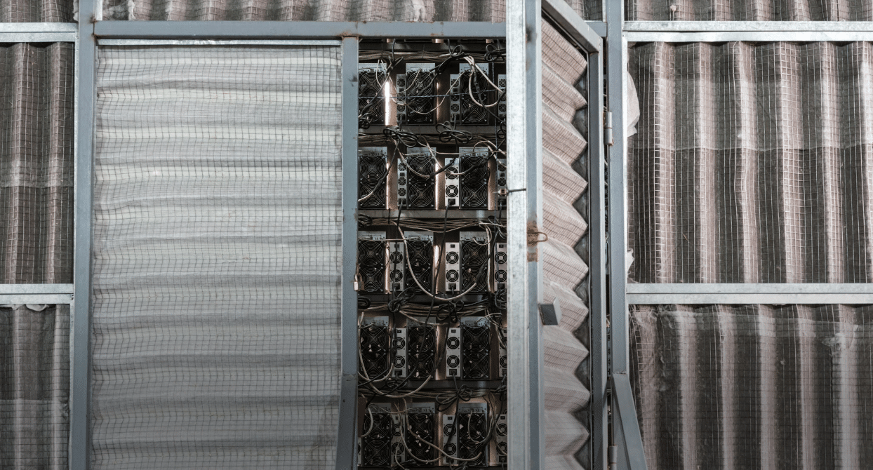 세계 2위 채굴 국가 카자흐스탄의 비트코인 채굴 열풍, 그 이후 - MIT 테크놀로지 리뷰 | MIT Technology Review  Korea