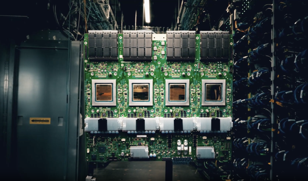 왜 TPU인가...‘GPU만으로는 안 되는 시대’가 시작됐다 - MIT 테크놀로지 리뷰 | MIT Technology Review Korea